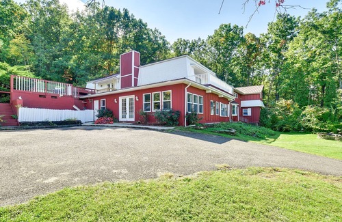 Hammondsport House | Hammondsport Home: Keuka Lake Views & Hiking!
