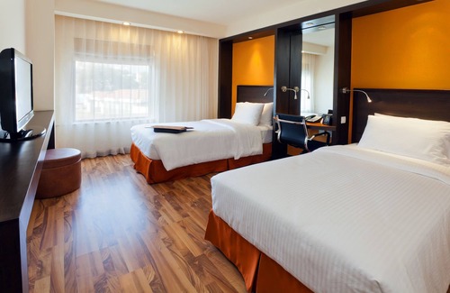 Vadodara Hotel | Hampton by Hilton Vadodara-Alkapuri