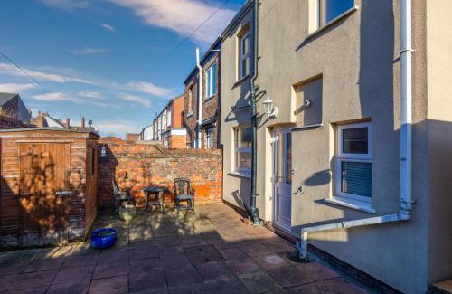 Stockton-on-Tees Apartment | Hampton House
