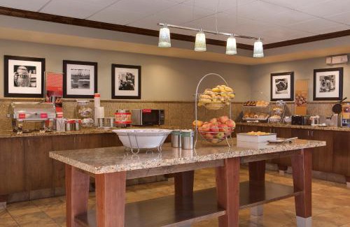 Lincoln Hotel | Hampton Inn and Suites - Lincoln Northeast