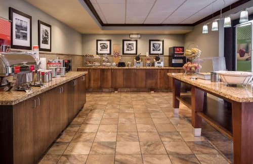 Lincoln Hotel | Hampton Inn and Suites - Lincoln Northeast