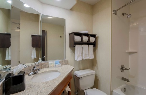 Fairborn Hotel | Hampton Inn by Hilton Dayton Fairborn Wright Patterson AFB