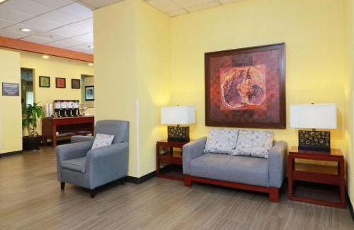 San Pedro Tlaquepaque Hotel | Hampton Inn by Hilton Guadalajara-Aeropuerto