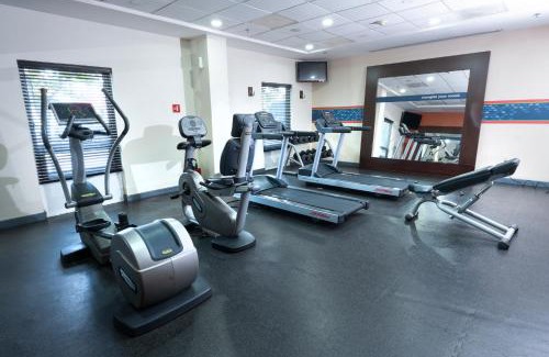 San Pedro Tlaquepaque Hotel | Hampton Inn by Hilton Guadalajara-Aeropuerto