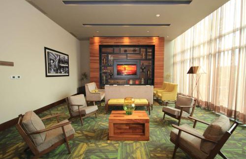 Leon Hotel | Hampton Inn by Hilton Leon