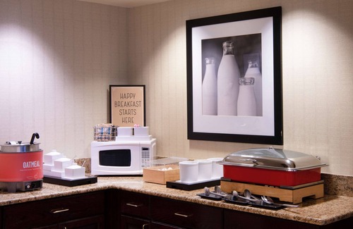 Erie Hotel | Hampton Inn Erie-South