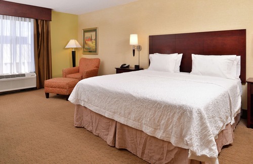 Jolivue Hotel | Hampton Inn Staunton