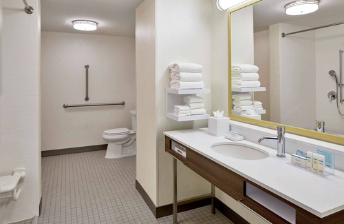 Midtown Hotel | Hampton Inn & Suites Atlanta Midtown
