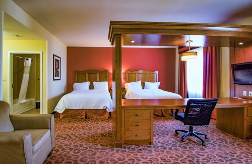 Bastrop Hotel | Hampton Inn & Suites Bastrop