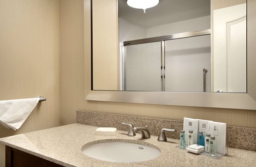 Charles Town Hotel | Hampton Inn & Suites Charles Town