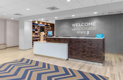 Speedway Hotel | Hampton Inn & Suites Indianapolis West Speedway