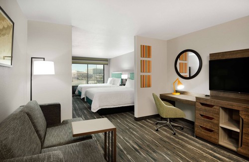 Whitney Ranch Hotel | Hampton Inn & Suites Las Vegas-Henderson