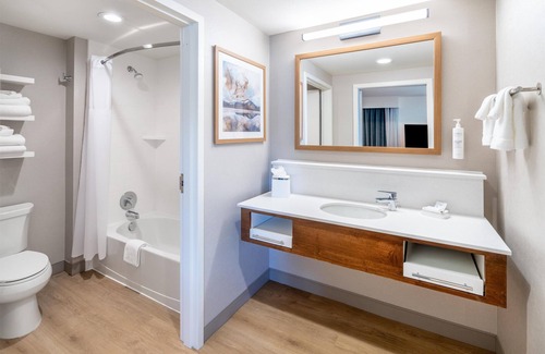 Silverthorne Hotel | Hampton Inn & Suites Silverthorne