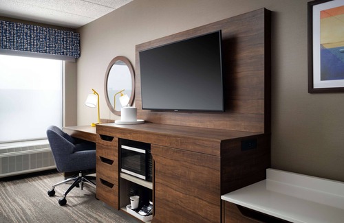 Troy Hotel | Hampton Inn Troy
