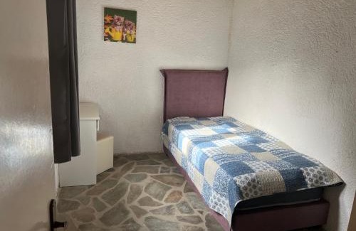 Termenades Apartment | Hamre Apartments (Nicholas)