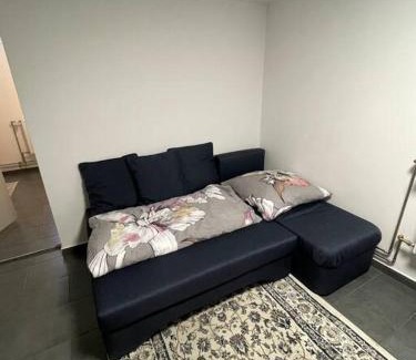 Essenbach Apartment | Handwerkerwohnung KG Sutterain