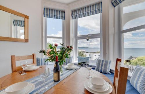 West Looe Apartment | Hannafore Lemain Garden Apts