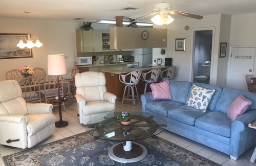 Marathon Condo | 'Happiness Is!', Gulf Front, Heated/Cooled Pool, Dock, Views!