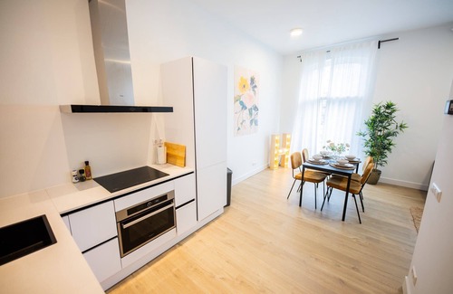 Centrum Apartment | Happy 1 Bedroom Apartment 50m2 -SS177H-