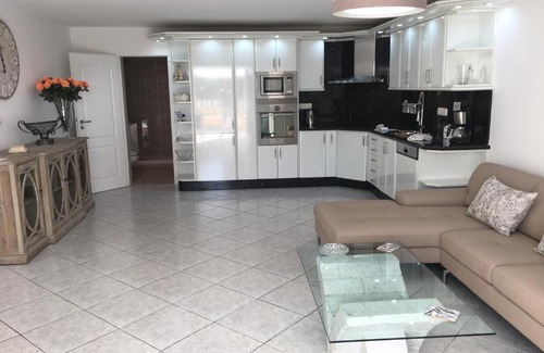 Puerto del Carmen Apartment | Happy Days