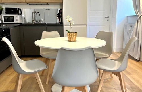 Genoa Historical Centre Apartment | Happy Family Apartments San Pietro