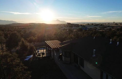Cortez House | Happy Hiker's Hot Tub Haven, Family and Pet Friendly Home in the Mesas