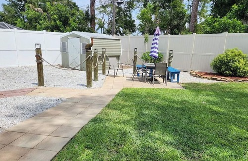 South Venice House | HAPPY HOUSE by the SEA, Dog Friendly!