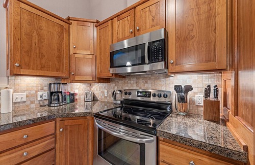 Baker City House | Happy House, Cozy! 3 Brdm, 2 Bath Home, Local Golfing 50% Off