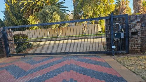 Mahikeng House | Happy Stay Guest House Mafikeng