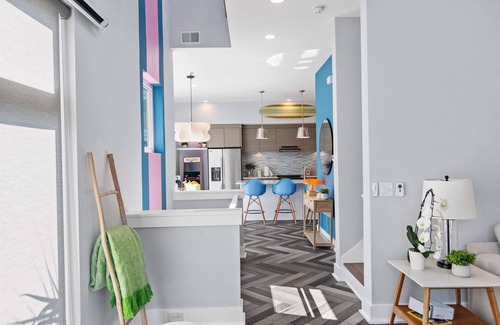 North Charleston House | Happy Stays/Mins to Park Circle, Dtwn, CHS Beach