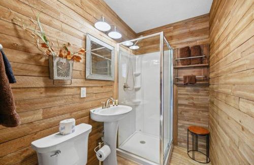 Gatlinburg - Pigeon Forge House | Happy Trails - Cobbly Nob Resort Home
