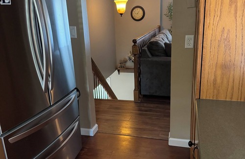 Lemont House | Happy Valley Views @ Penn State - 3 Bedroom on Mt. Nittany in State College