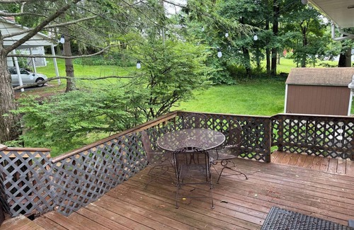 Lemont House | Happy Valley Views @ Penn State - 3 Bedroom on Mt. Nittany in State College