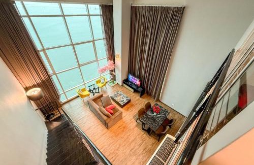 George Town Apartment | HappySty by Golden Hour Maritime Suite