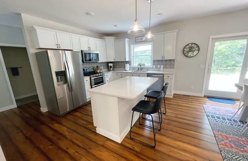 Harbert House | Harbor Country Haven - SW Michigan summertime retreat for beaches, wine and fun