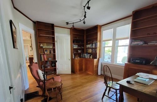Boothbay Harbor House | HARBOR HIDEAWAY | WALK TO TOWN | BOOTHBAY HARBOR | HIDDEN GEM