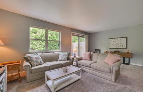 Harbor Springs House | Harbor Springs Winter Retreat about 6 Mi to Skiing!