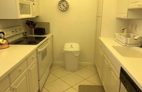 Siesta Key Condo | Harbor Towers & Yacht Club racket and