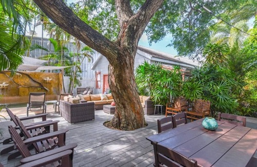 Historic Seaport Villa | Harbor Walk Hideaways - Full Compound|Downtown with Pool