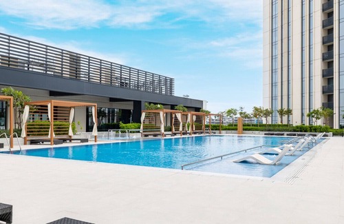 Dubai Apartment | Harbour Gate T1, 3301 | 3BD+M