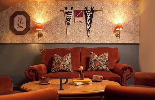Porthleven Hotel | Harbour Inn
