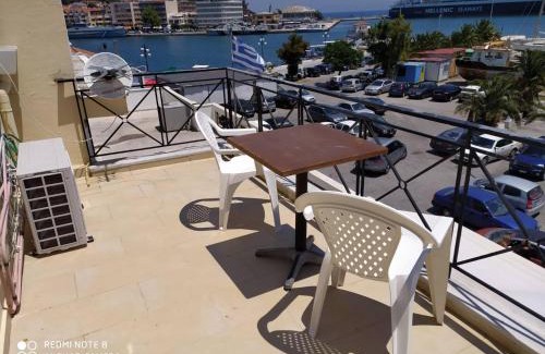 Lesvos Apartment | Harbour Loft
