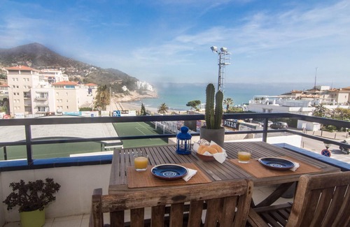 Sitges Apartment | HARBOUR LOFT Studio apartment next to the port