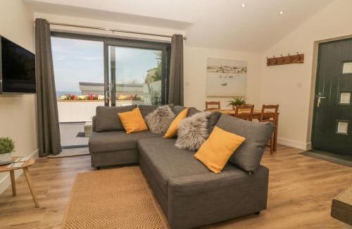 Brixham House | Harbour View Retreat