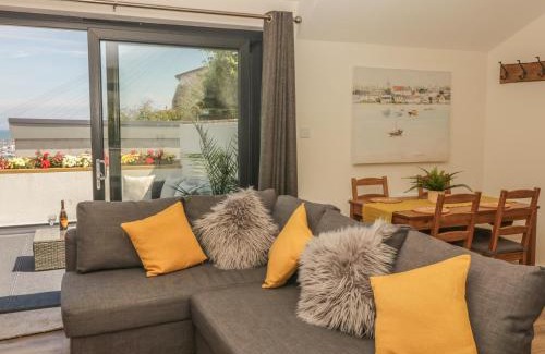Brixham House | Harbour View Retreat