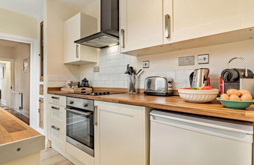 Colchester House | Harbour Walk