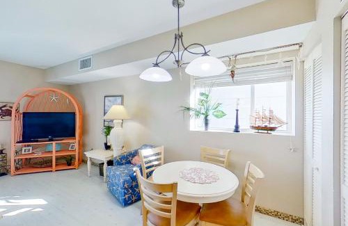 North Myrtle Beach Apartment | Harbourgate Marina Club