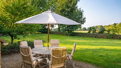 Tetbury House | Hare Cottage