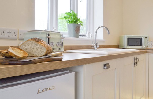 Fulmodeston Cottage | Hare's Home - UK10757