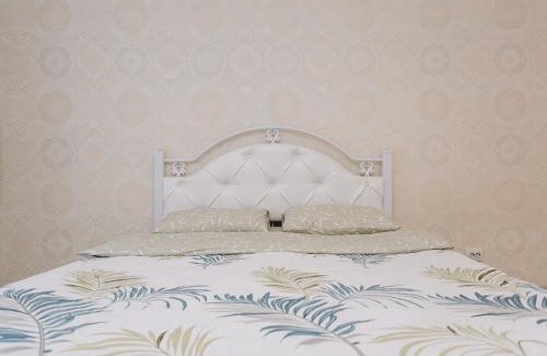 Zarichnyi District Apartment | Harkovskaya 37